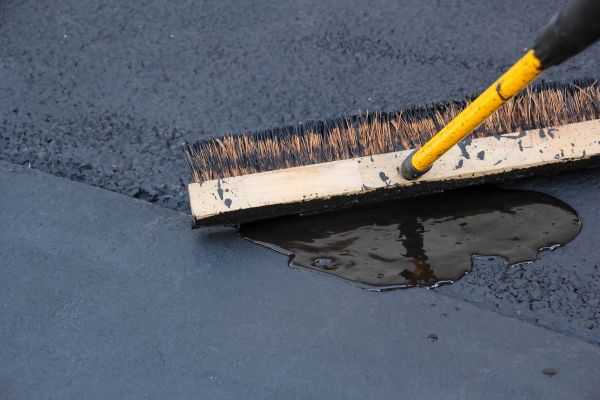 Driveway Asphalt Sealing in Springfield