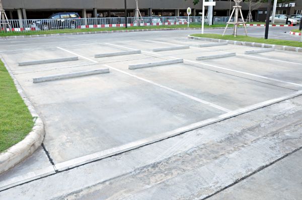 Parking Lot Resurfacing in Springfield