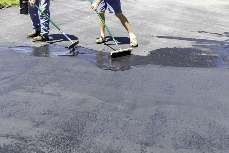 Sealcoating Application
