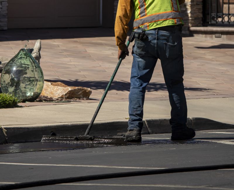 Experienced Sealcoating Experts